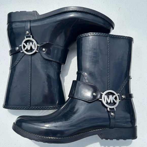 Michael Kors Rain Boots Black Harness 7 Waterproof Shiney - Picture 1 of 5